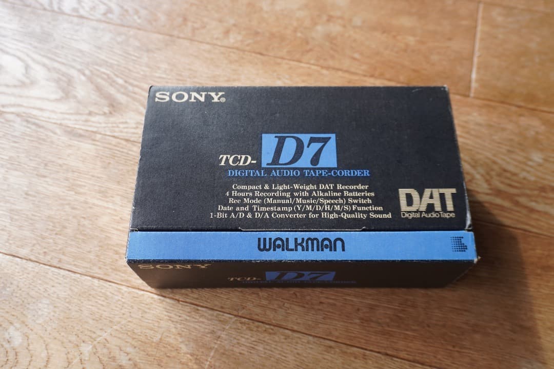 【週末限定値下げ中】SONY TCD-D7 DAT（ジャンク品・一部動作可能）