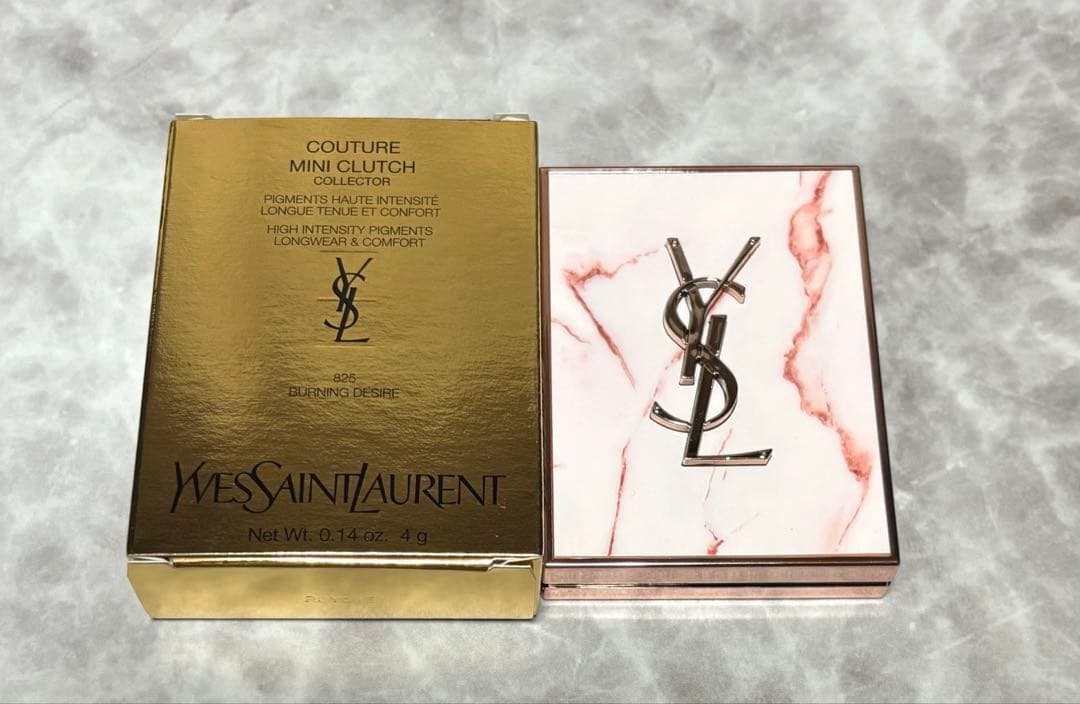 イヴサンローラン　アイシャドウ　YSL 825 バーニングデザイア