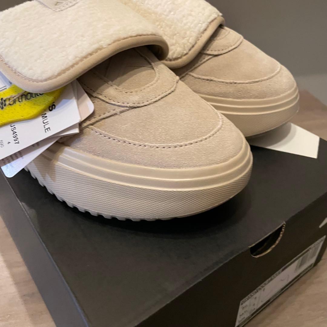 大人気⭐︎グランドコートミュール　Grand Court Mule 22.5 新品