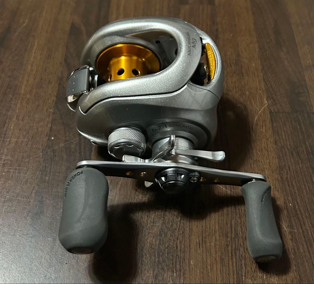 SHIMANO シマノ 07メタニウム MG（右）スペアスプール付き