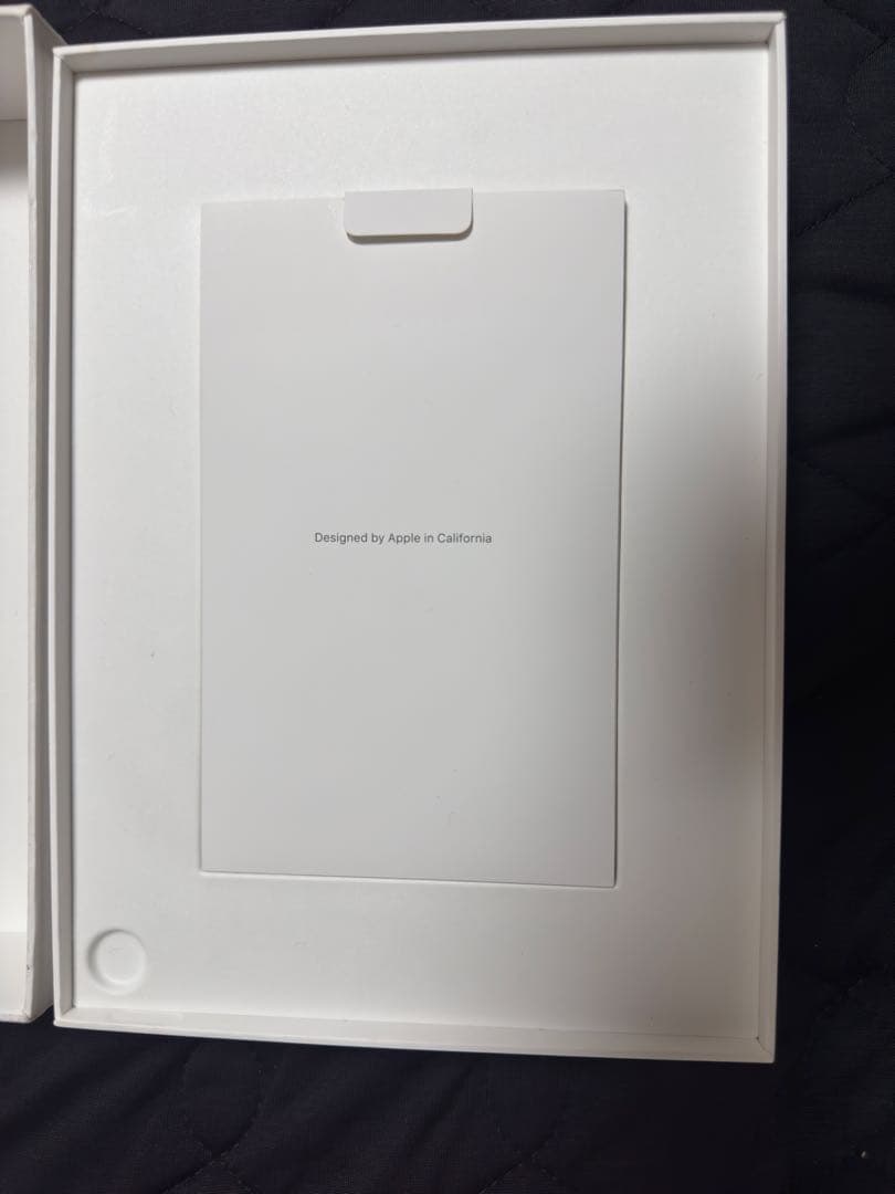 q*様 iPad Air（第五世代） Wi-Fi + Cellularモデル 6