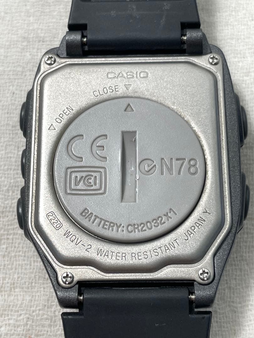 時計 CASIO WQV-2 wrist camera