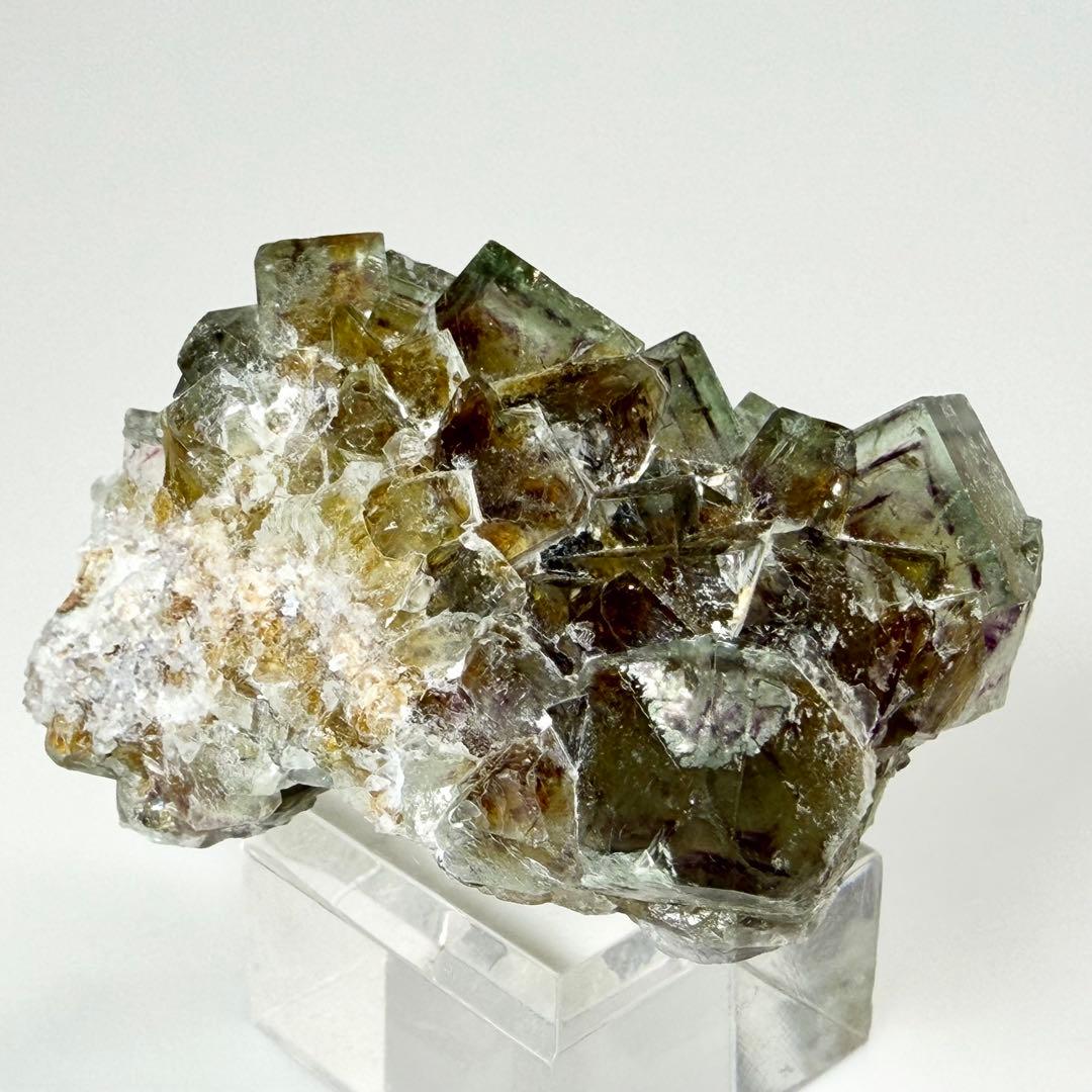 フローライト　蛍石　オコルス　ナミビア　鉱物標本　原石　天然石　ゾーニング