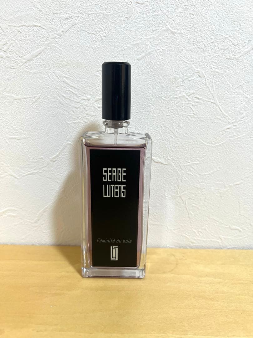 未使用に近い　セルジュルタンス　フェミニテデュボワ　50mL