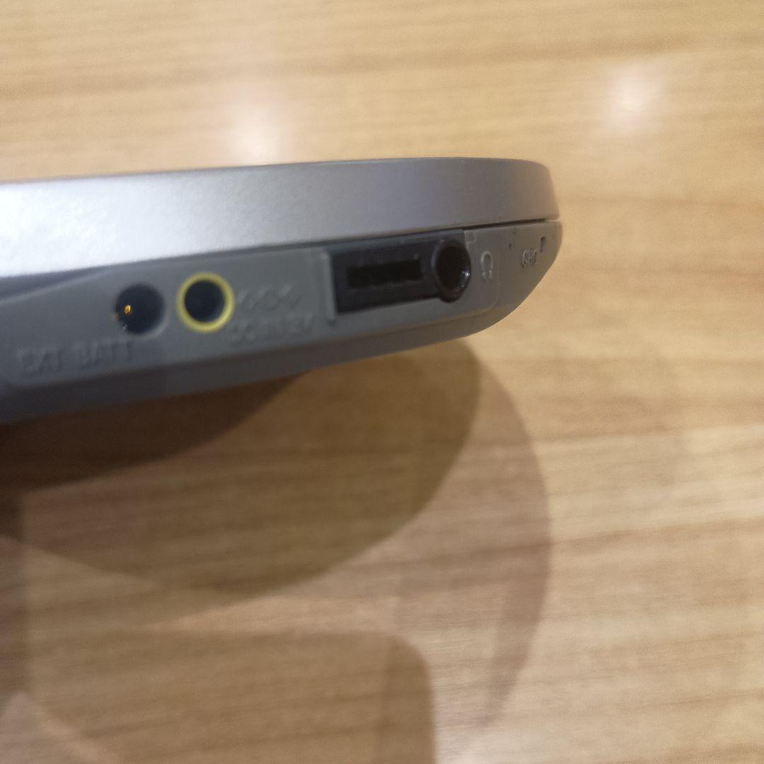 送料込みソニーウォークマンSONY D-EJ720 ポータブルCDプレーヤー