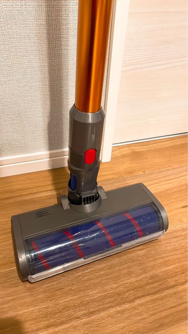 Dyson Cyclone V10 Fluffy (SV12) 本体+付属品