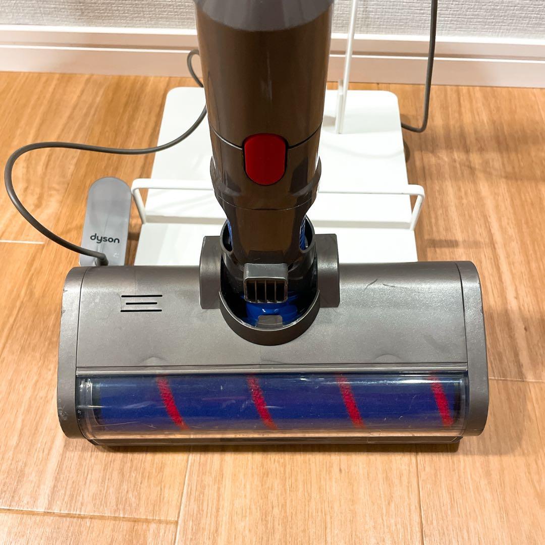 Dyson Cyclone V10 Fluffy (SV12) 本体+付属品