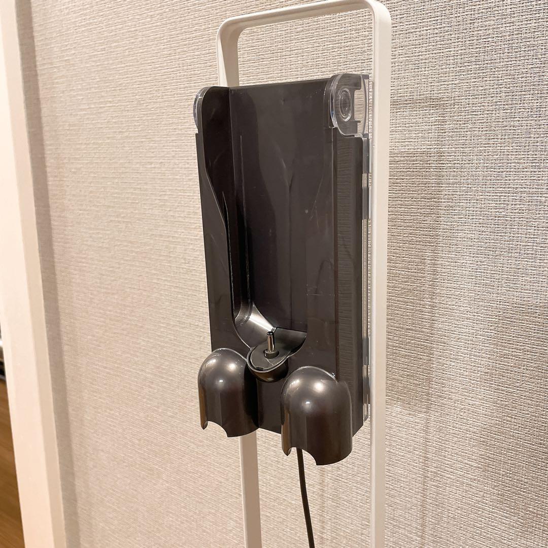 Dyson Cyclone V10 Fluffy (SV12) 本体+付属品