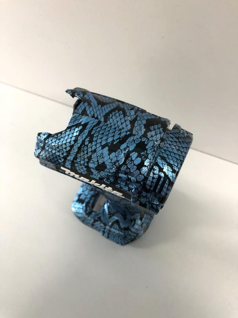 マキタ　インパクトドライバー　TD172　カスタム外装　ライトブルー・スネーク柄