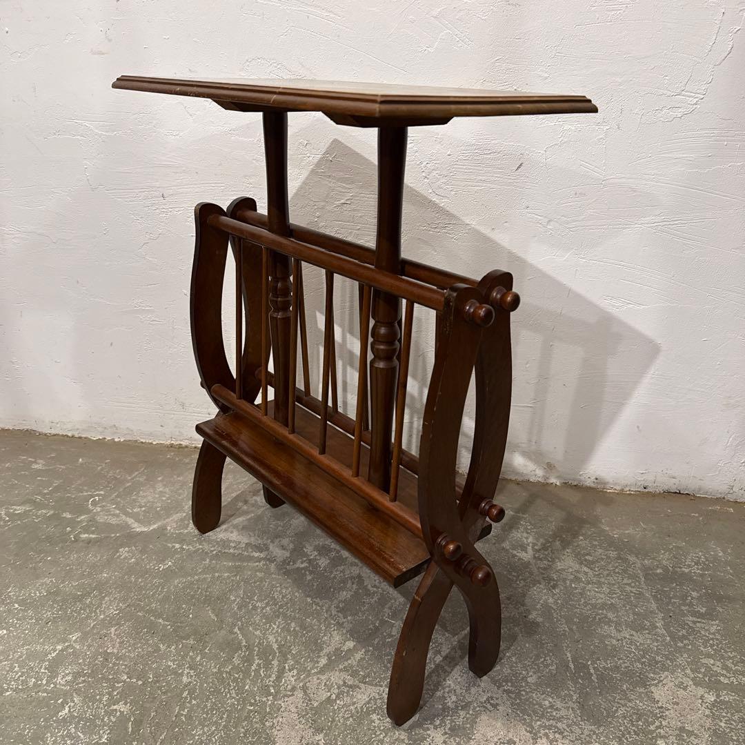 年末年始saleヴィンテージ　木製サイドテーブル　マガジンラック付き