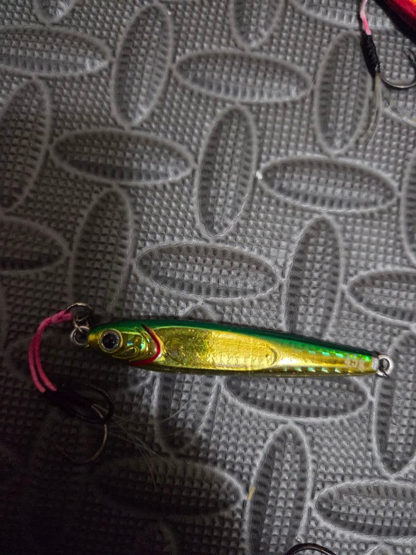 ジグ１３点セット　ケース付き　TGベイト