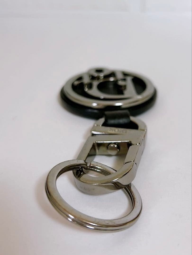ディオール　Dior キーホルダー　キーリング　Dior ロゴ　ブラック