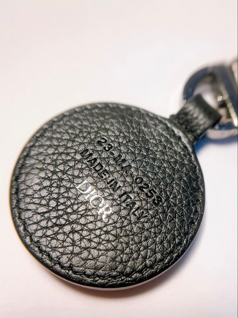 ディオール　Dior キーホルダー　キーリング　Dior ロゴ　ブラック