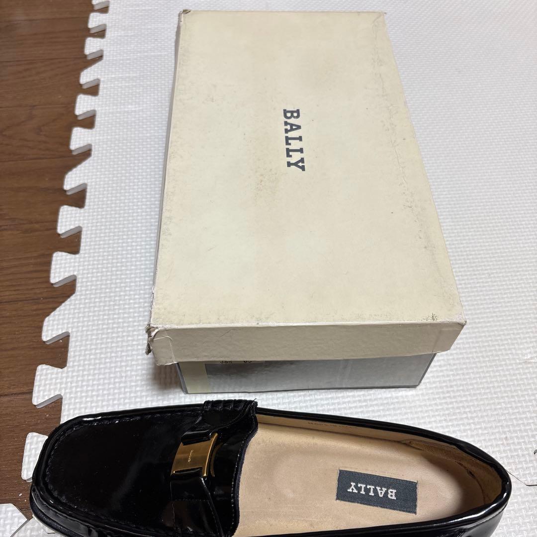 バリーBALLY エナメルローファー　新品未使用　38.5