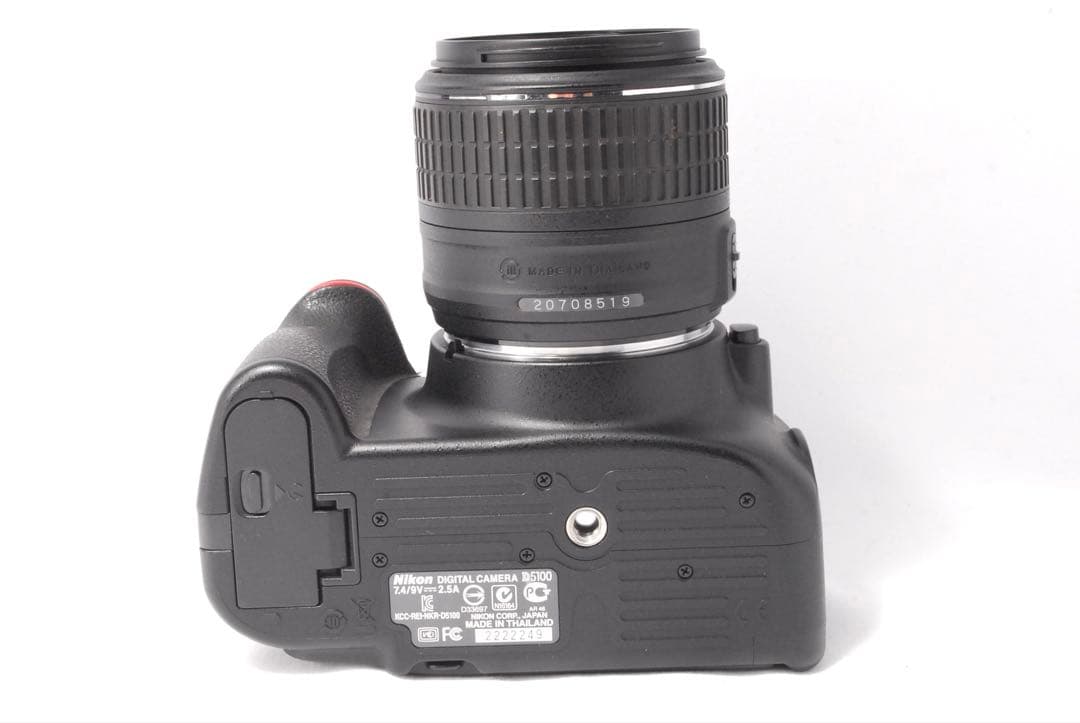 おまけ多数✨簡単操作✨Nikon D5100✨画面が回転✨スマホ転送✨自撮り可能