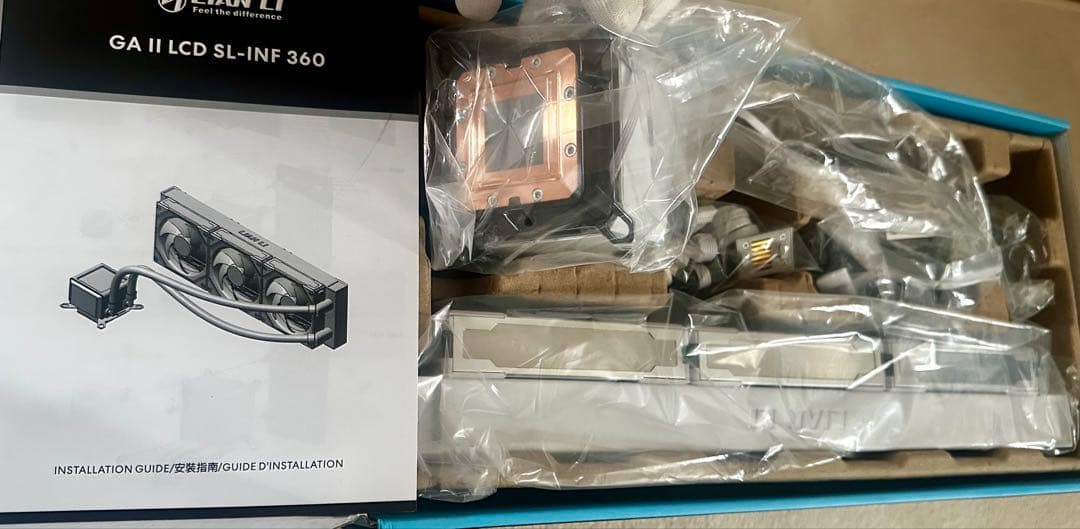 LIAN LI Galahad II LCD SL-INF 360 簡易水冷