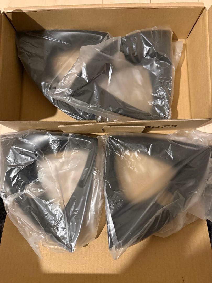 プリウス　アクセントピース　ブラック　1台分