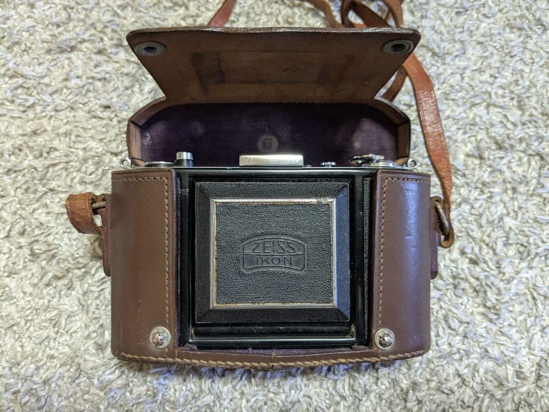 ZEISS IKON IKONTA 520/16 蛇腹カメラ ジャンク品