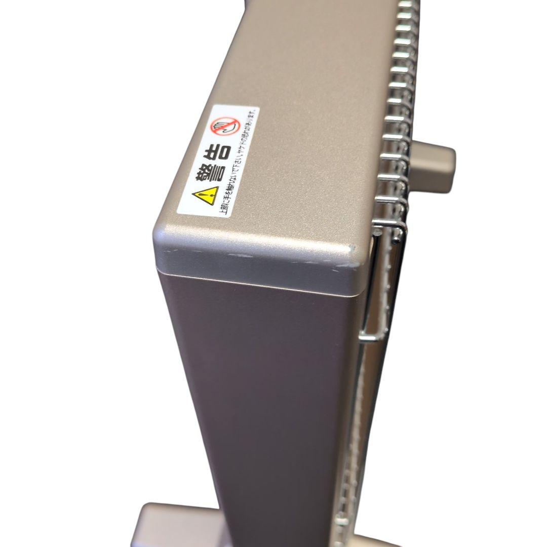 【未使用品　送料無料】サンルミエ キュート E800LS 電気ヒーター