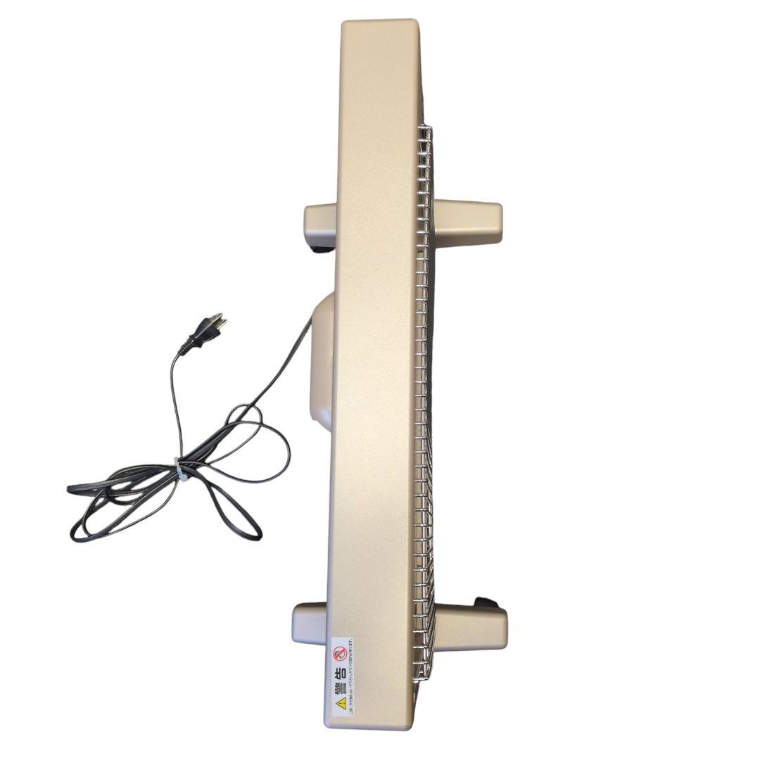 【未使用品　送料無料】サンルミエ キュート E800LS 電気ヒーター