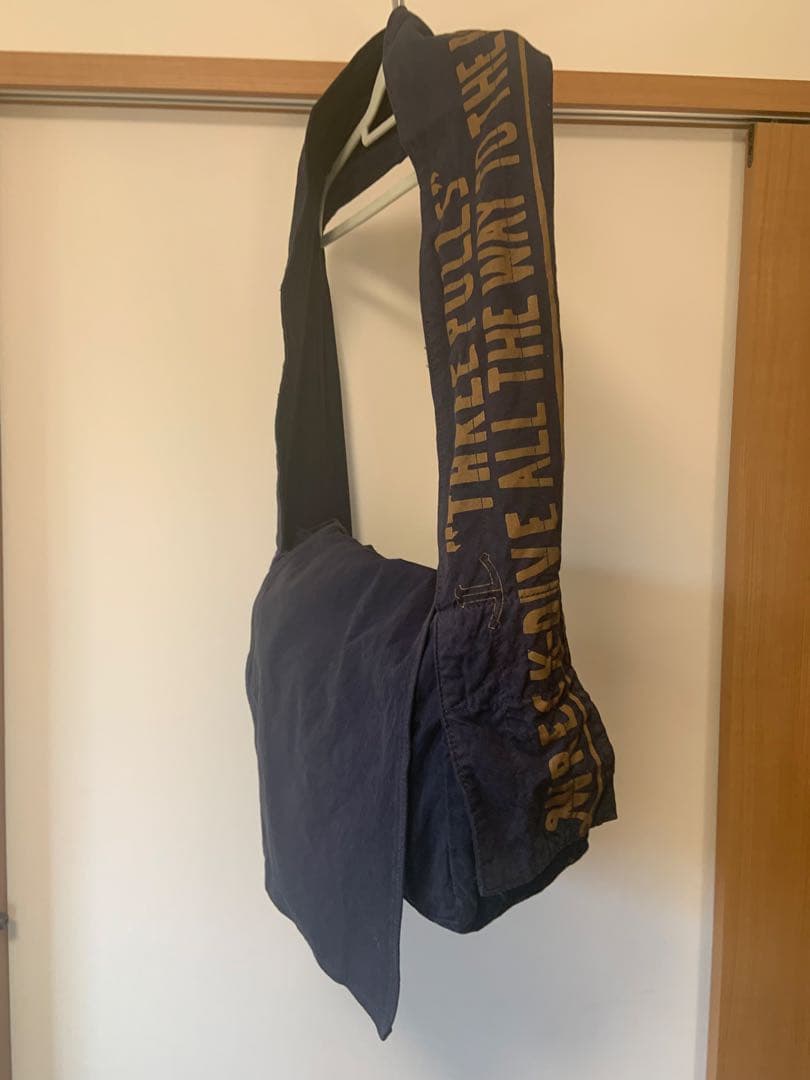 服税、キャピタル kapital ショルダーバッグ