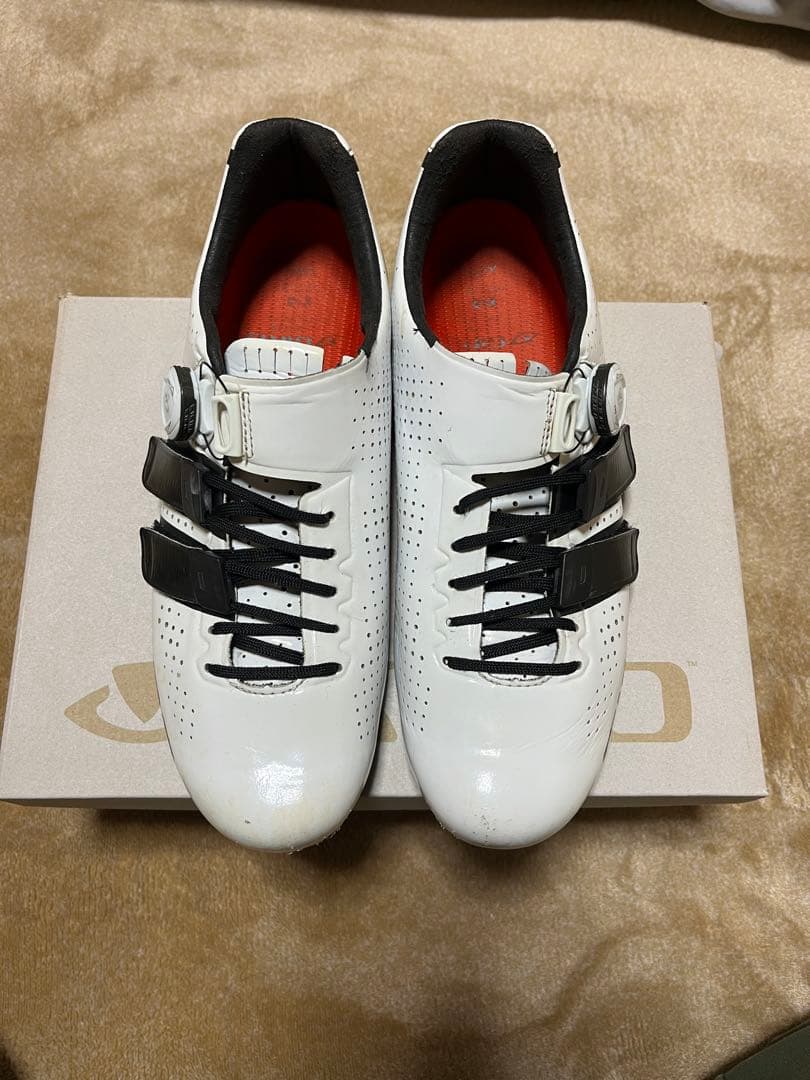 Giro ボアクロージャー付きロードシューズ