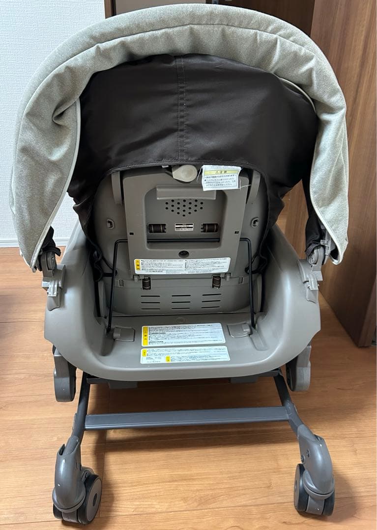 コンビ　ネムリラauto swing bedi eg ヘーゼルベージュ　電動