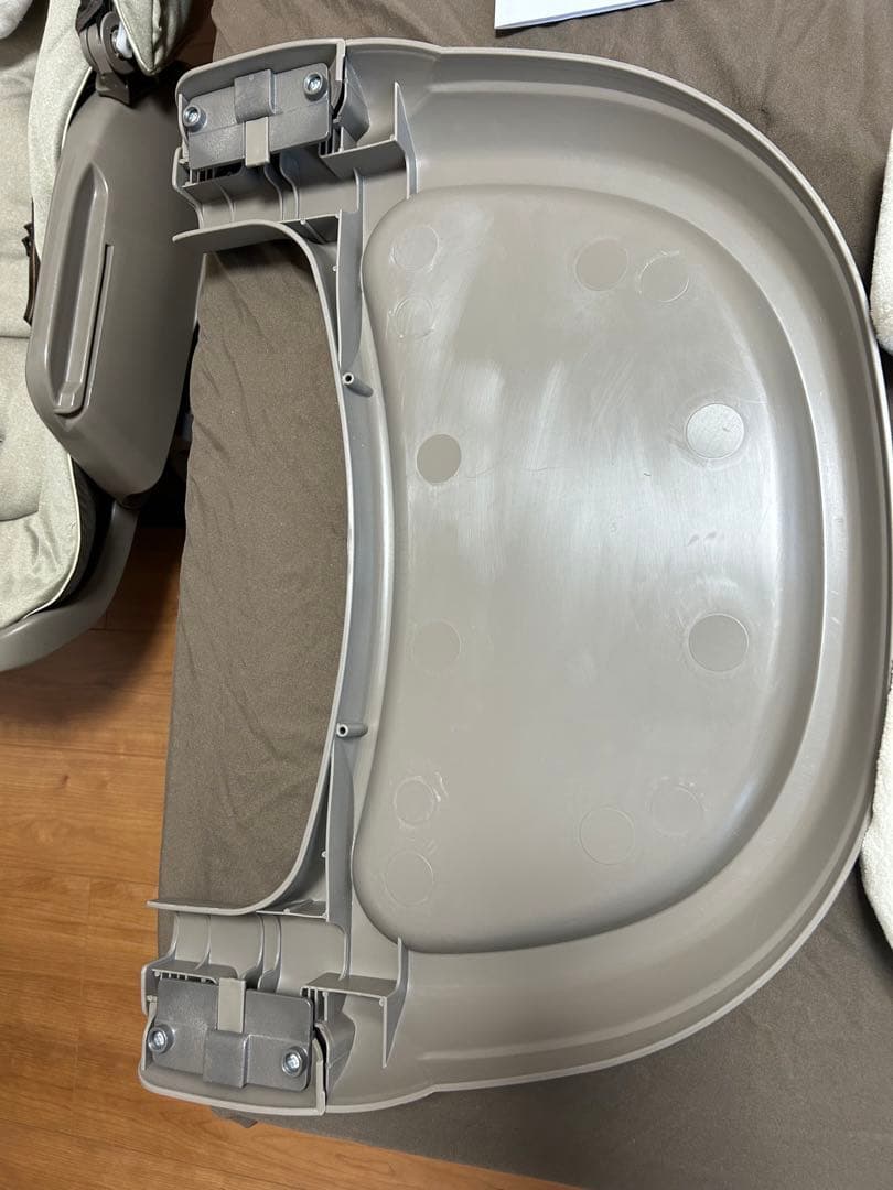 コンビ　ネムリラauto swing bedi eg ヘーゼルベージュ　電動