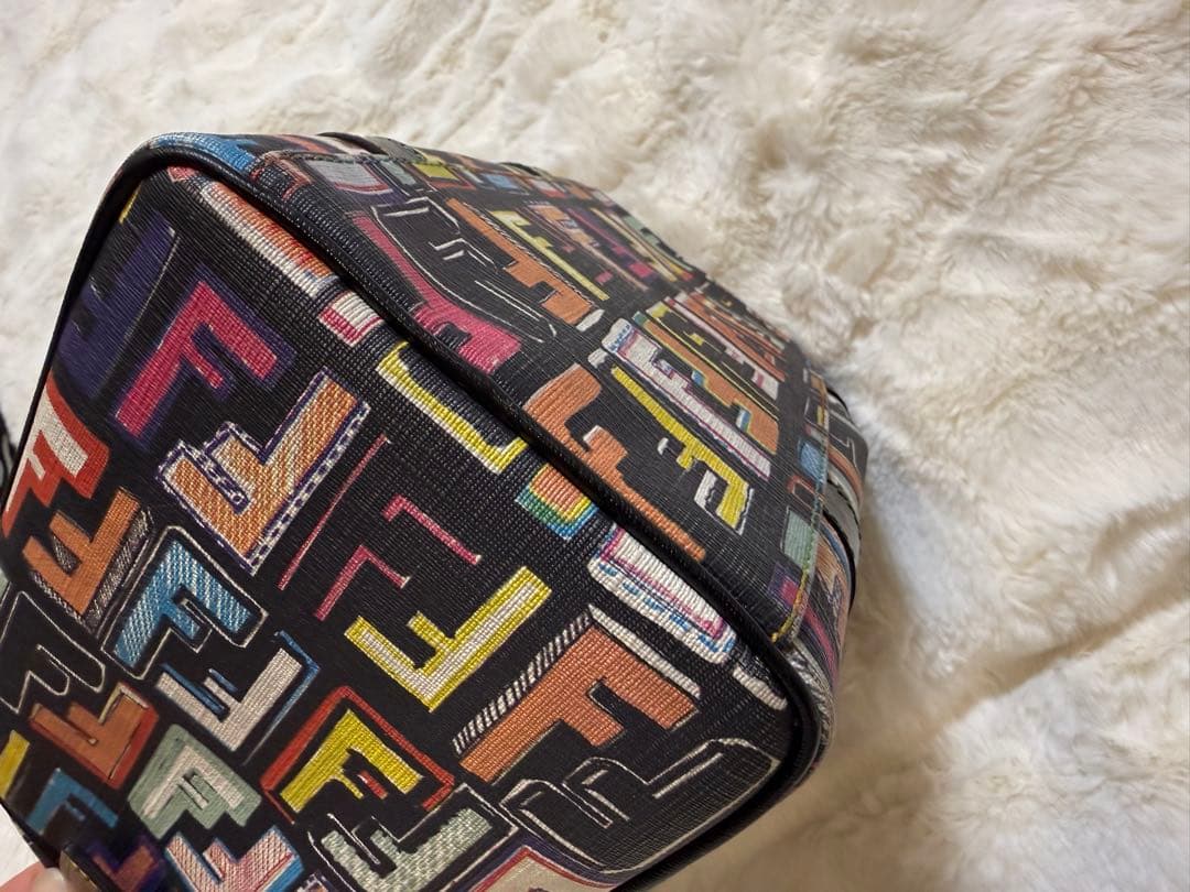 FENDI フェンディ　カバン/バッグ