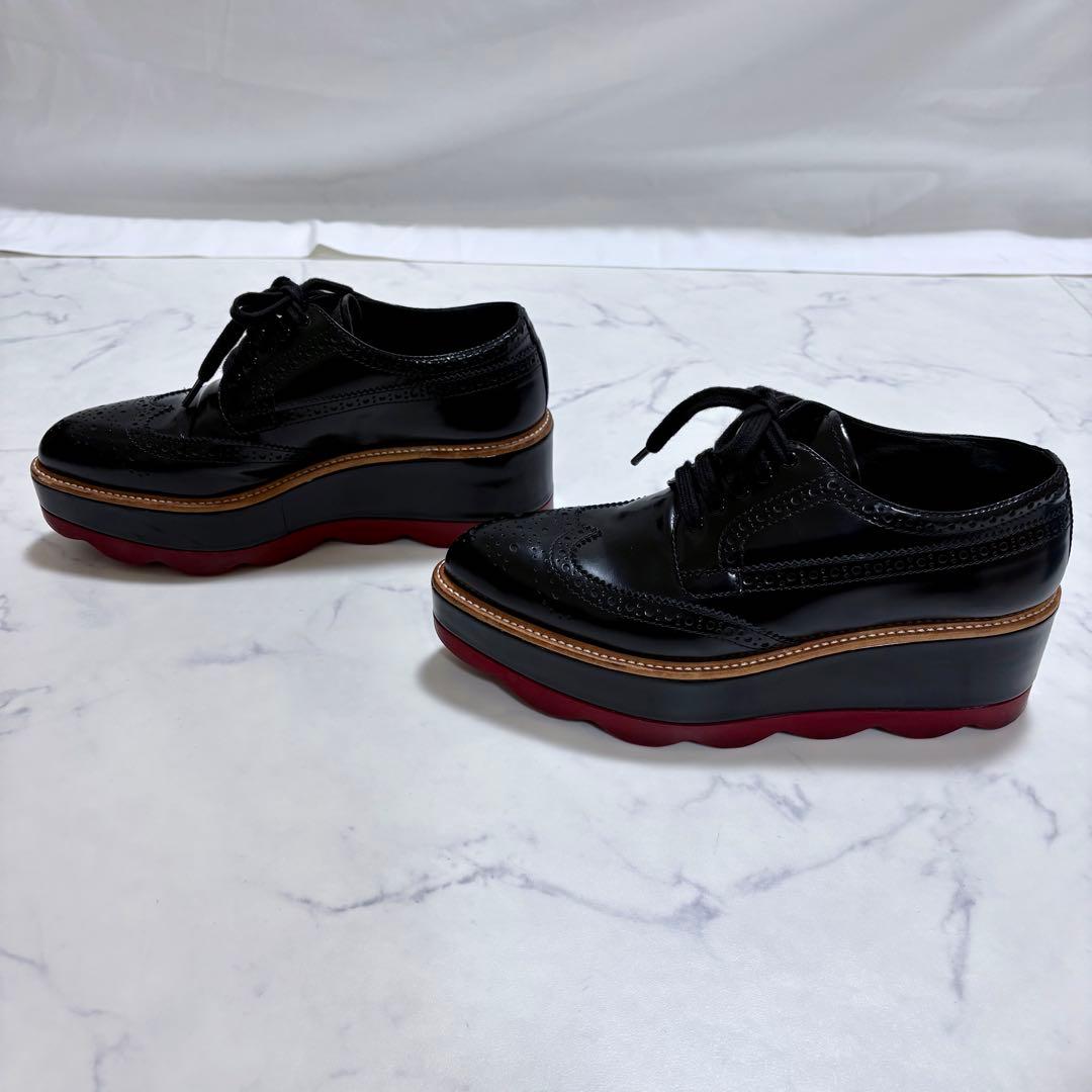 美品 PRADA 厚底ウイングチップ 黒 36 レザー プラットフォーム