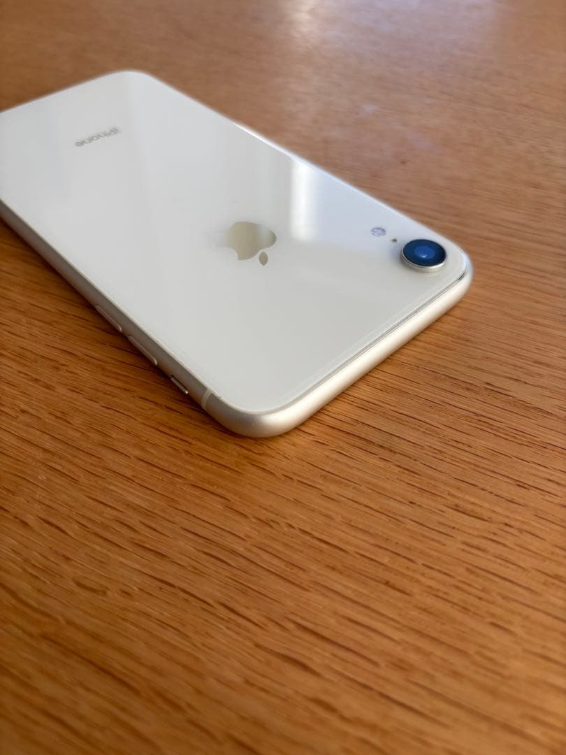 Apple iPhone XR ホワイト 本体 香港版