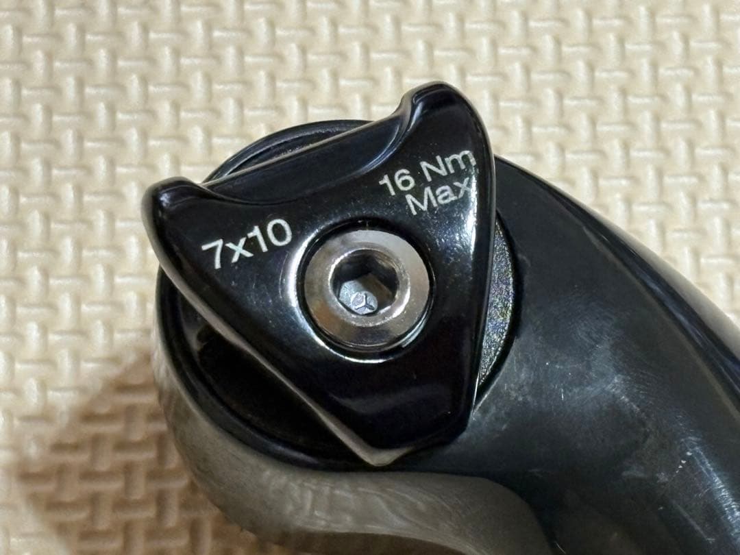 ウルトラライト カーボンシートマストキャップ トレック ボントレガー