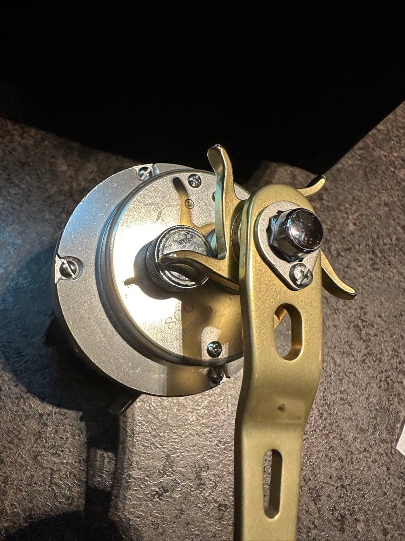 シマノ SHIMANO カルカッタ800F 船釣り