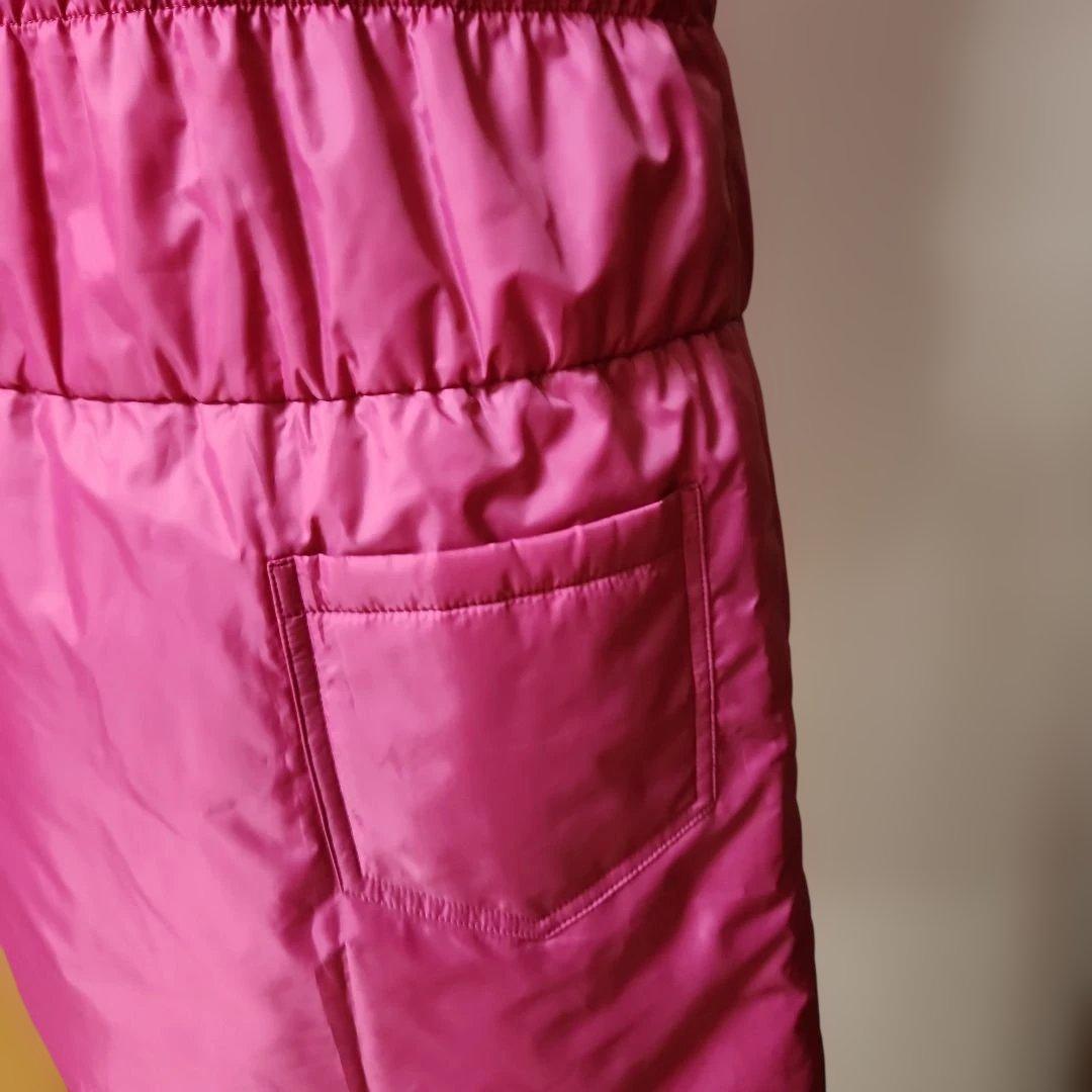 アルチビオの中綿、ファー付きピンクノースリーブベスト