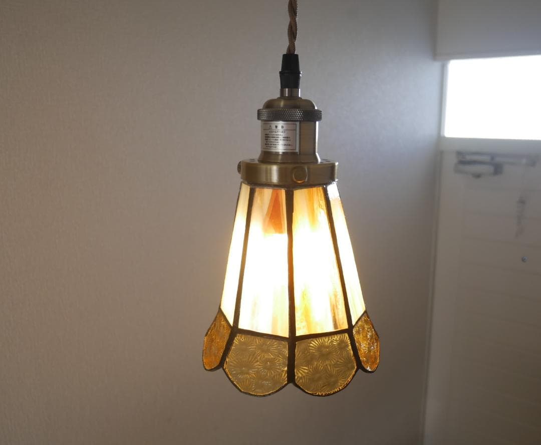 ✴︎:.。.フレアのアンティーク風8面ペンダントライト　*ステンドグラス*
