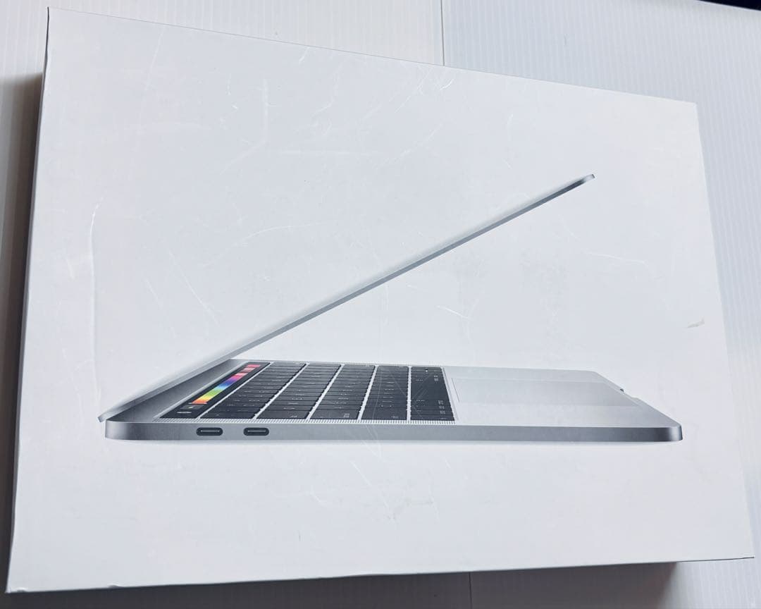 MacBook Pro 13インチ 2019 8GB/256GB A2159