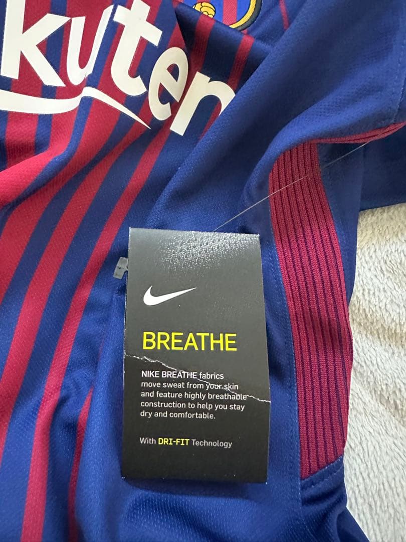 FC Barcelona Messi 10番シャツ 未使用