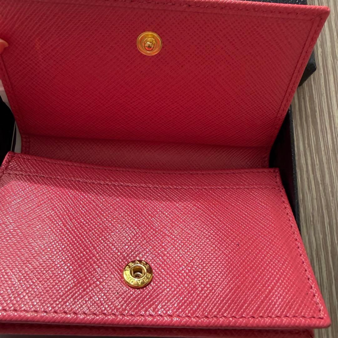 新品未使用✨　プラダ サフィアーノ　カードケース　名刺入れ　レッド　箱付き