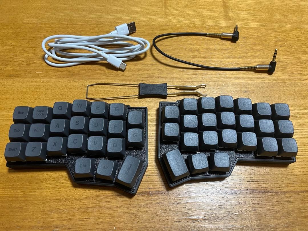 分割メカニカルキーボード 赤軸 46キー RGB 有線 CORNE v4