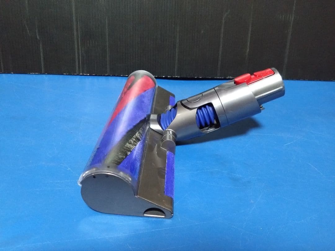 大人気モデル！dyson‼️デジタルスリムフィラフィ SV18充電スタンド付き⑤