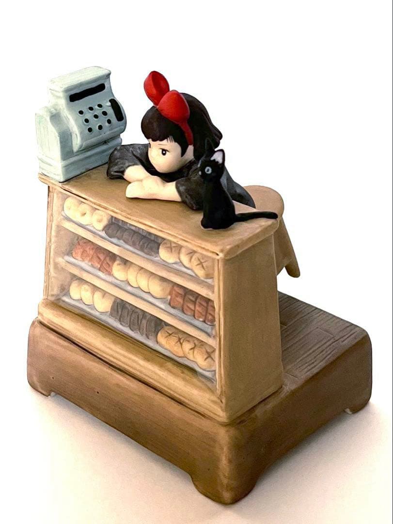 ★未使用★ジブリ魔女の宅急便✴︎キキ店番✴︎陶器製オルゴール♪やさしさに包まれたなら