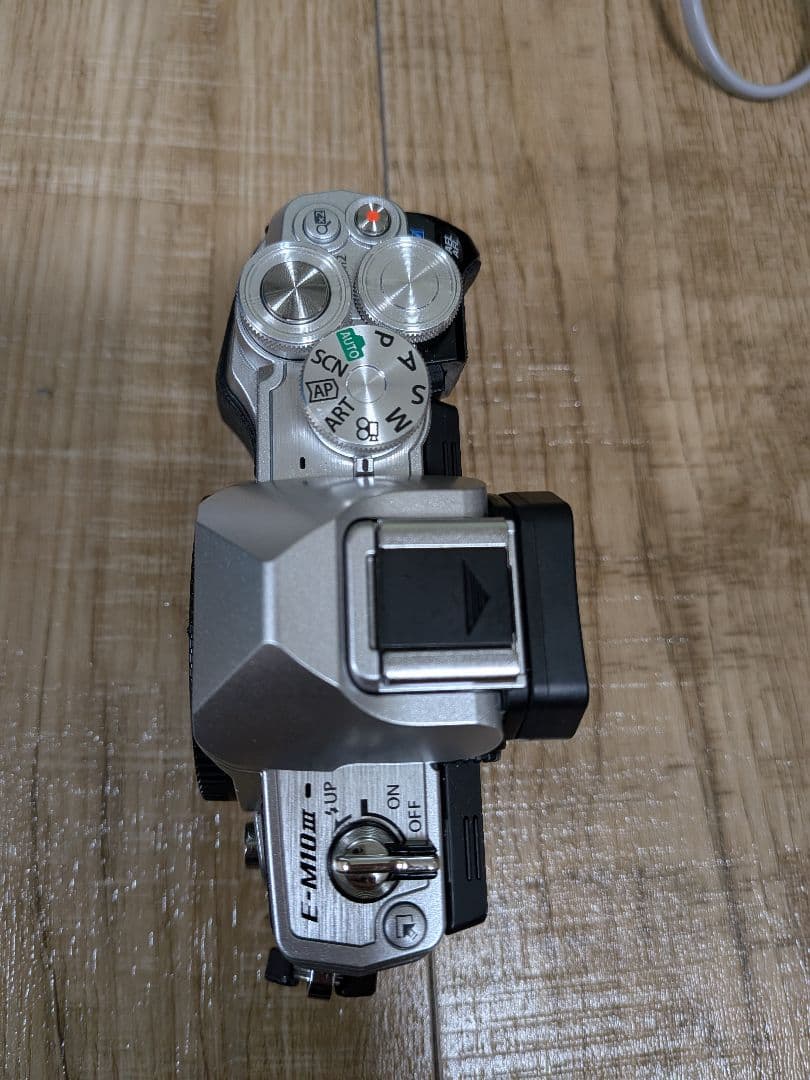 OM-D E-M10 Mark III 本体 レンズ ダミーロードバッテリー