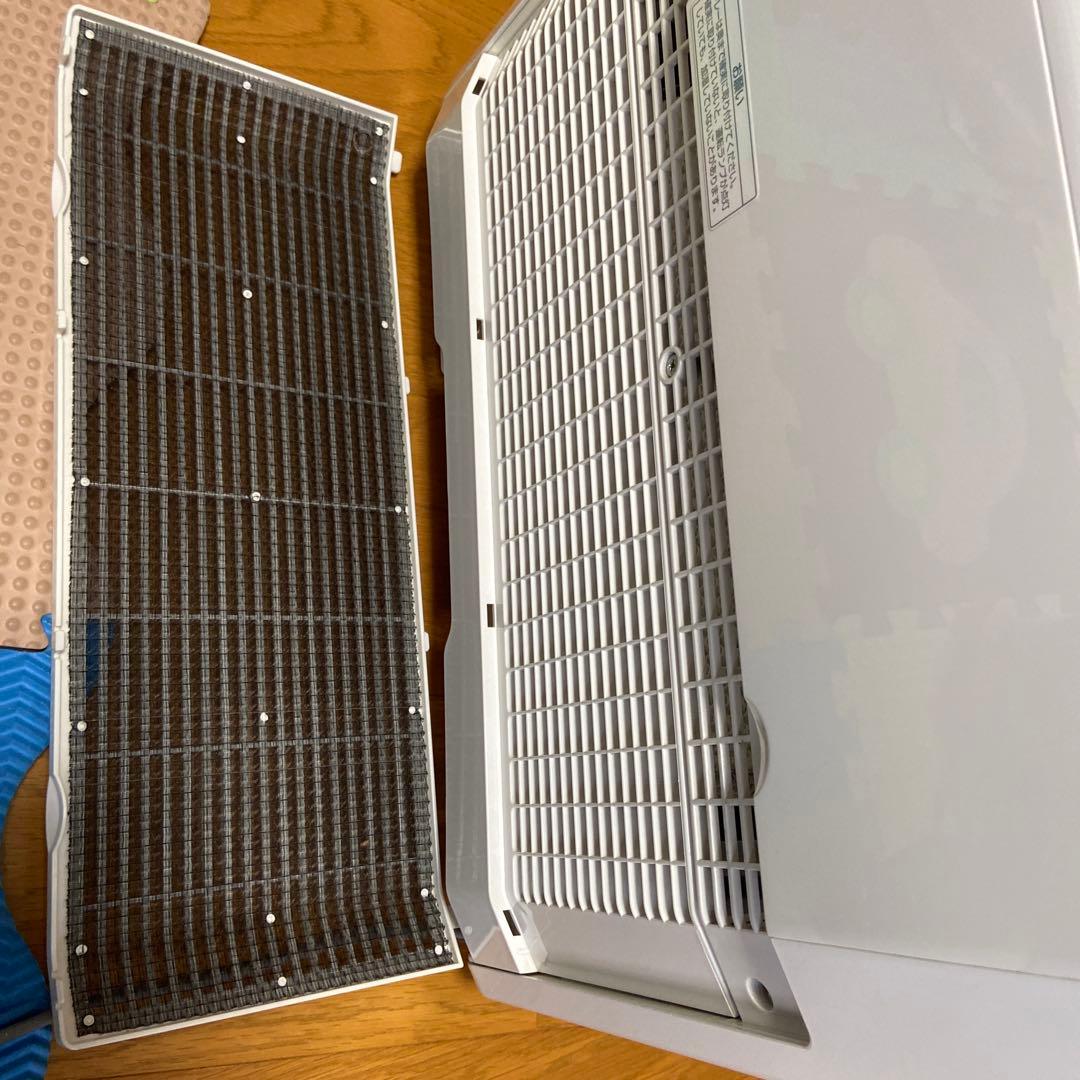 【値引き】冬場に大活躍！大容量！！Panasonic 加湿機 ホワイト