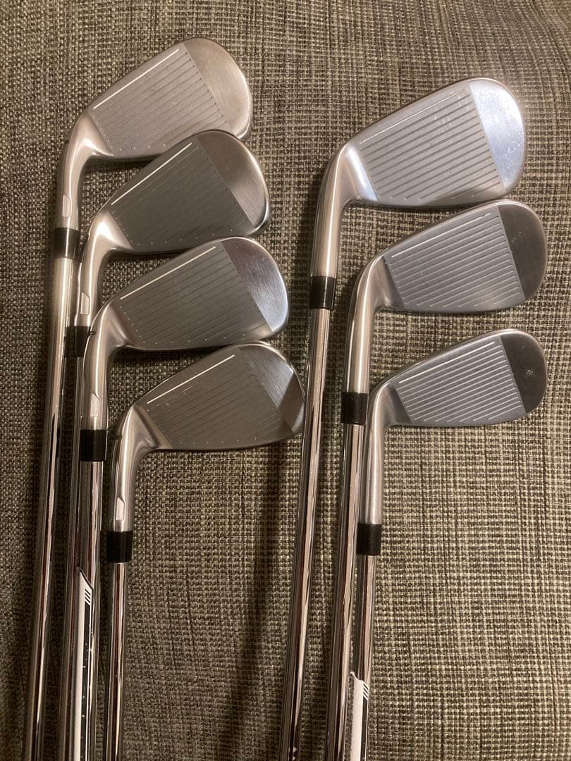 【希少：NSPRO820GH・7本セット】Qi キューアイ アイアン　Rシャフト