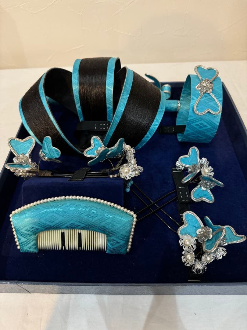 ダイゴロ　花嫁かつら・かんざし4点セット　専用ケース付き