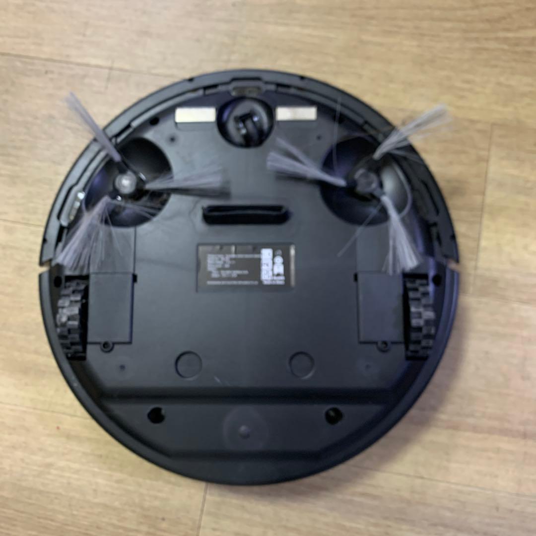 中古品ですが充電器も付属します。