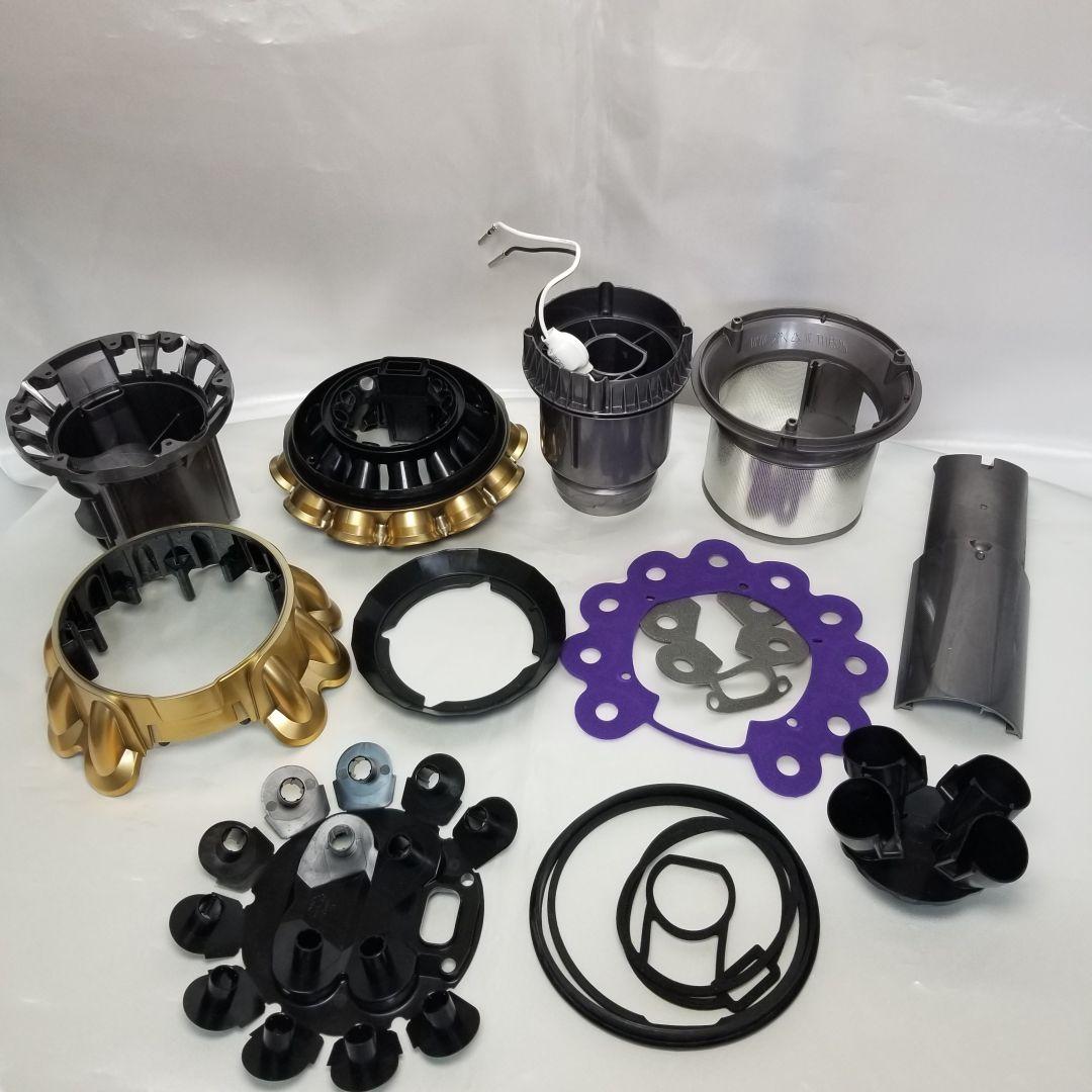 ダイソン掃除機　V11(SV14)分解洗浄メンテナンス済　ゴールド