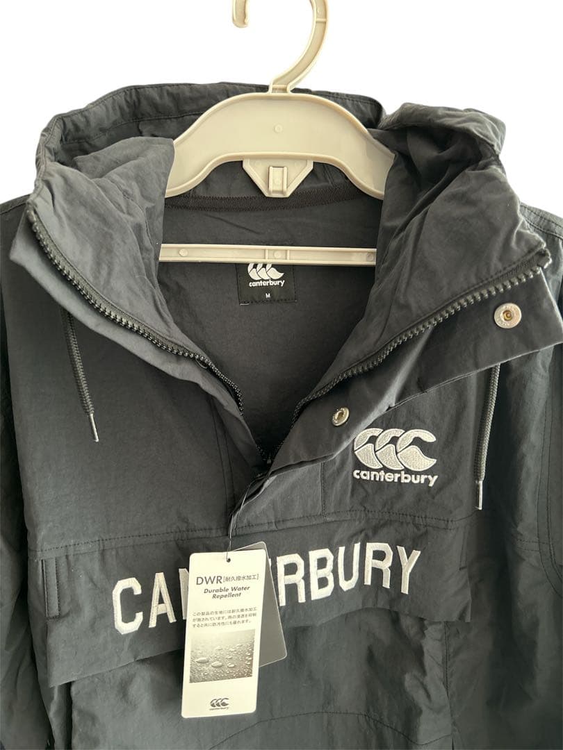 【新品】カンタベリー　アノラックフーディ パーカー アウター 新古品