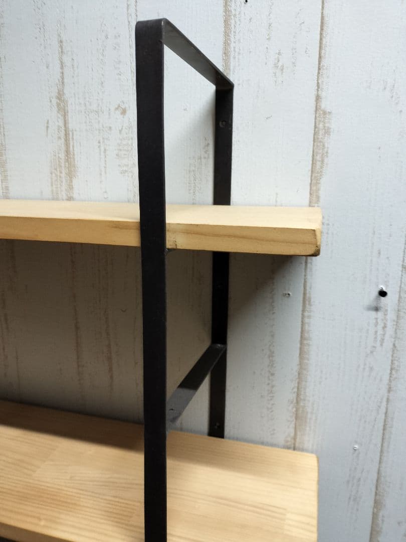 壁面収納　フレームブラケット2個　棚板2枚付