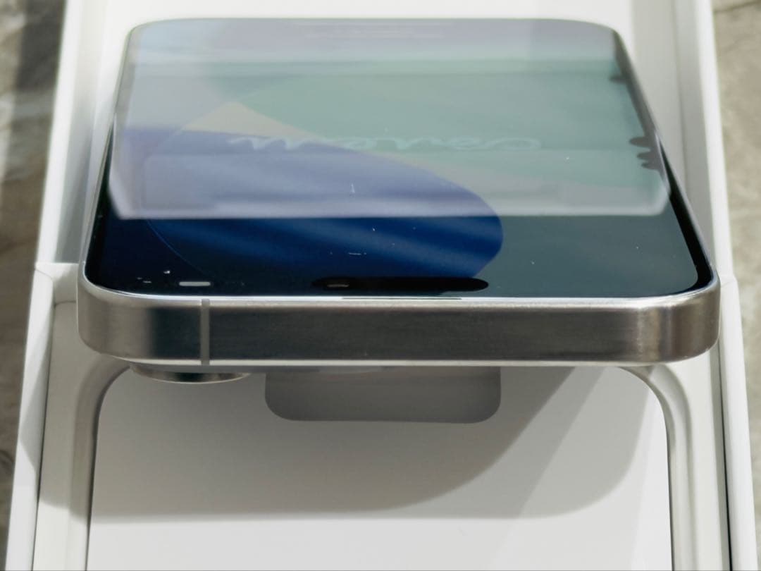 【動作確認済】iPhone 15 Pro Max 256 ナチュラルチタニウム